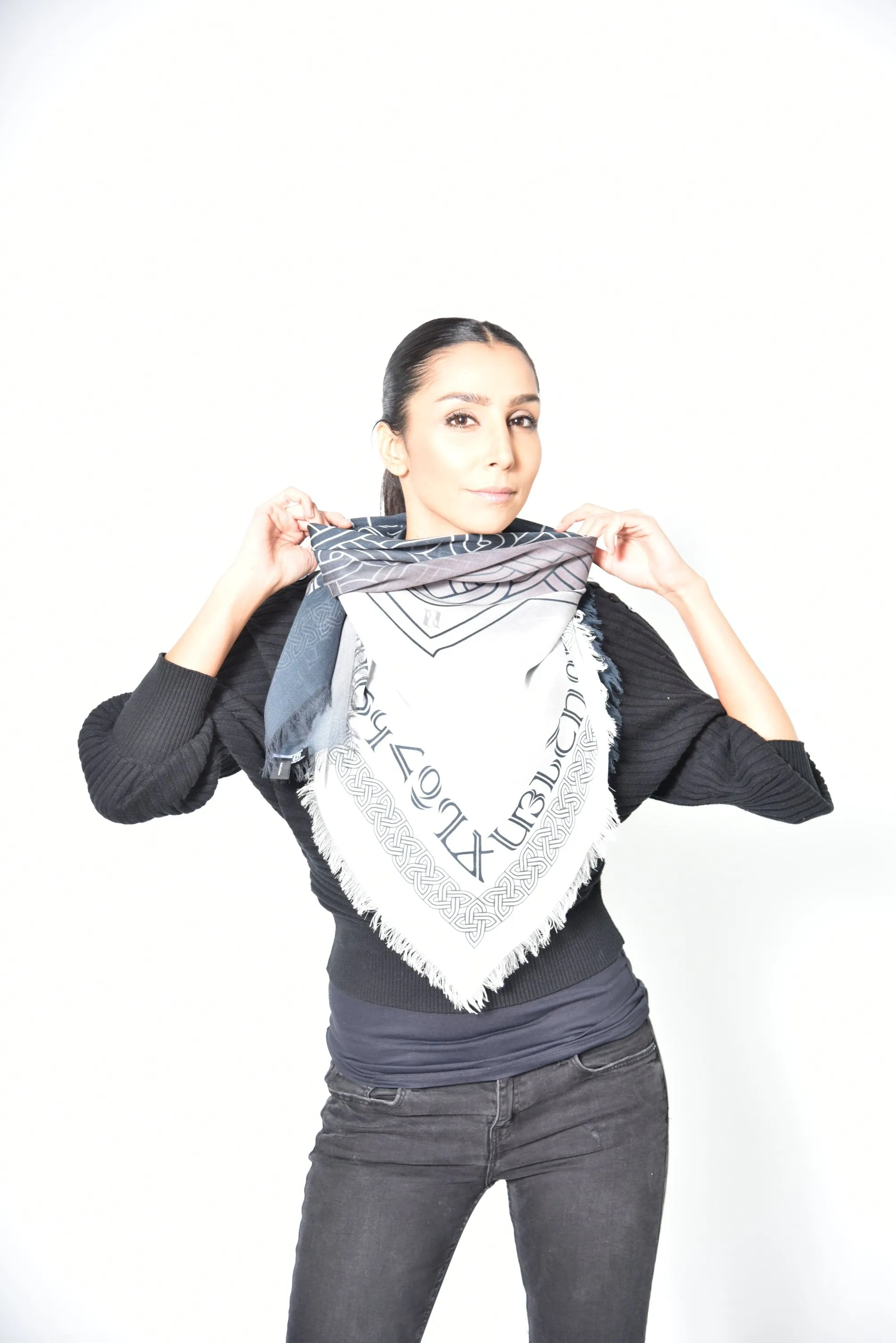 Armenian Alphabet and Eternity Scarf