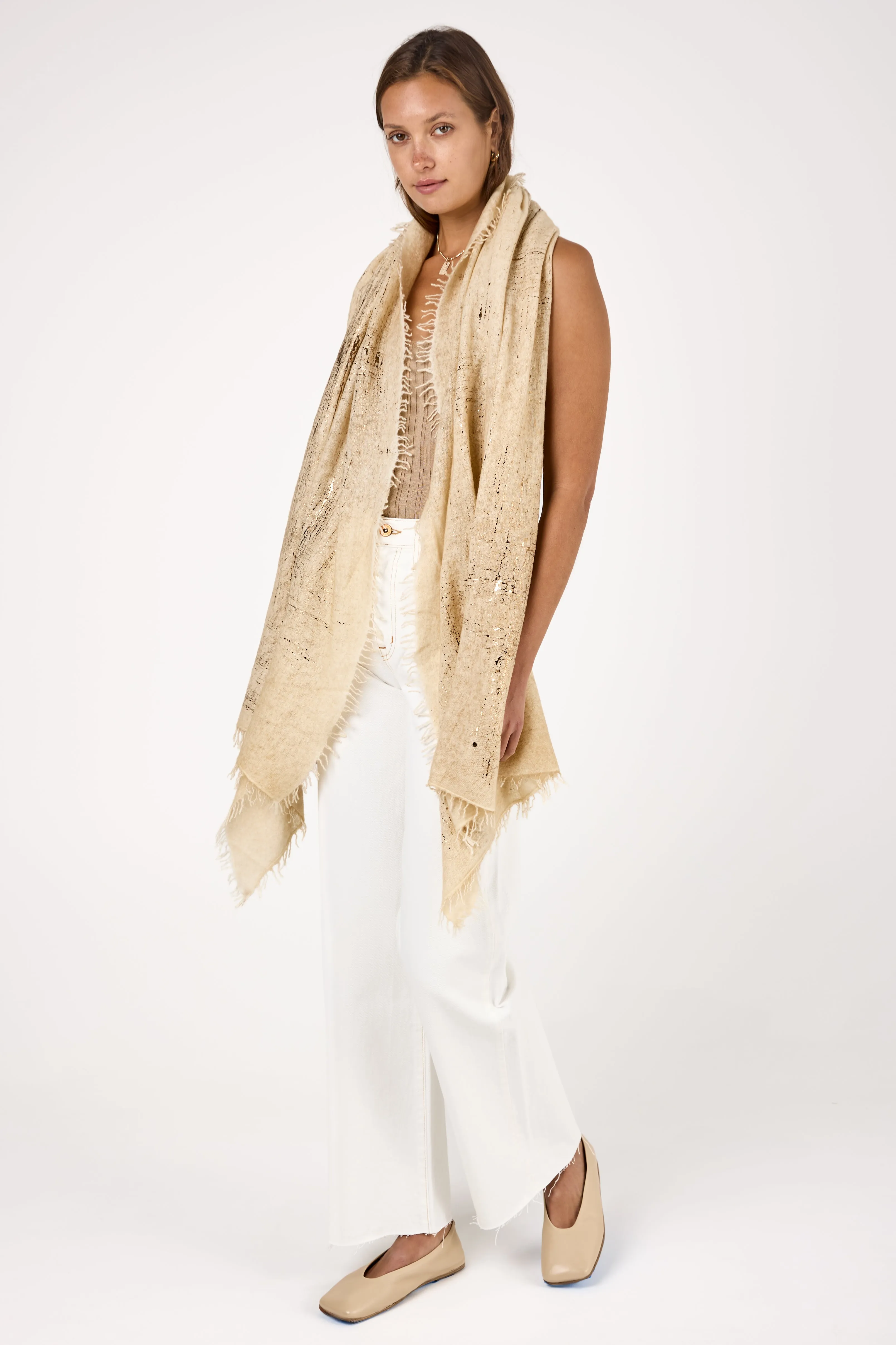 Cashmere Scarf with Bronze Lamination in Burro