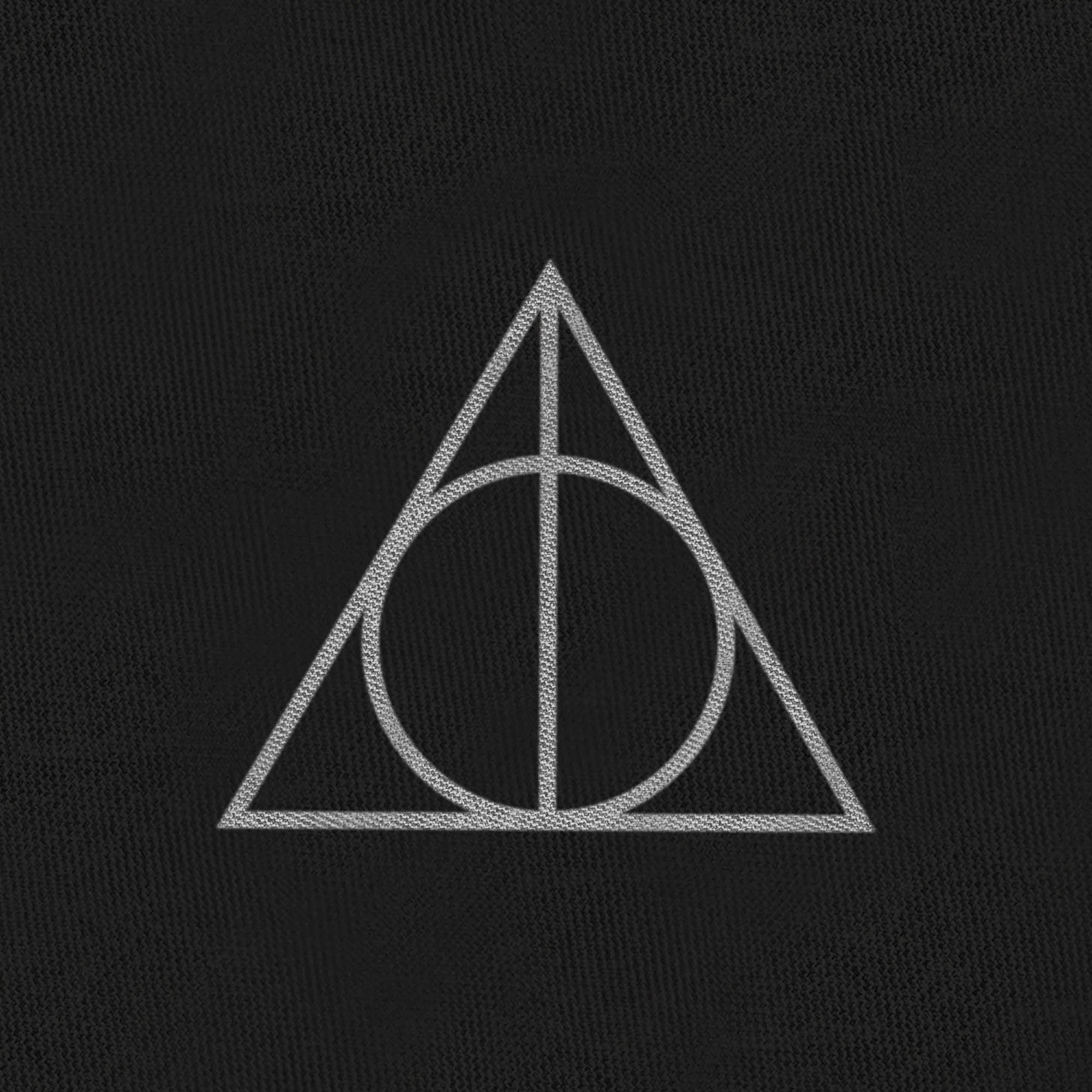 *Deathly Hallows Lightweight Scarf