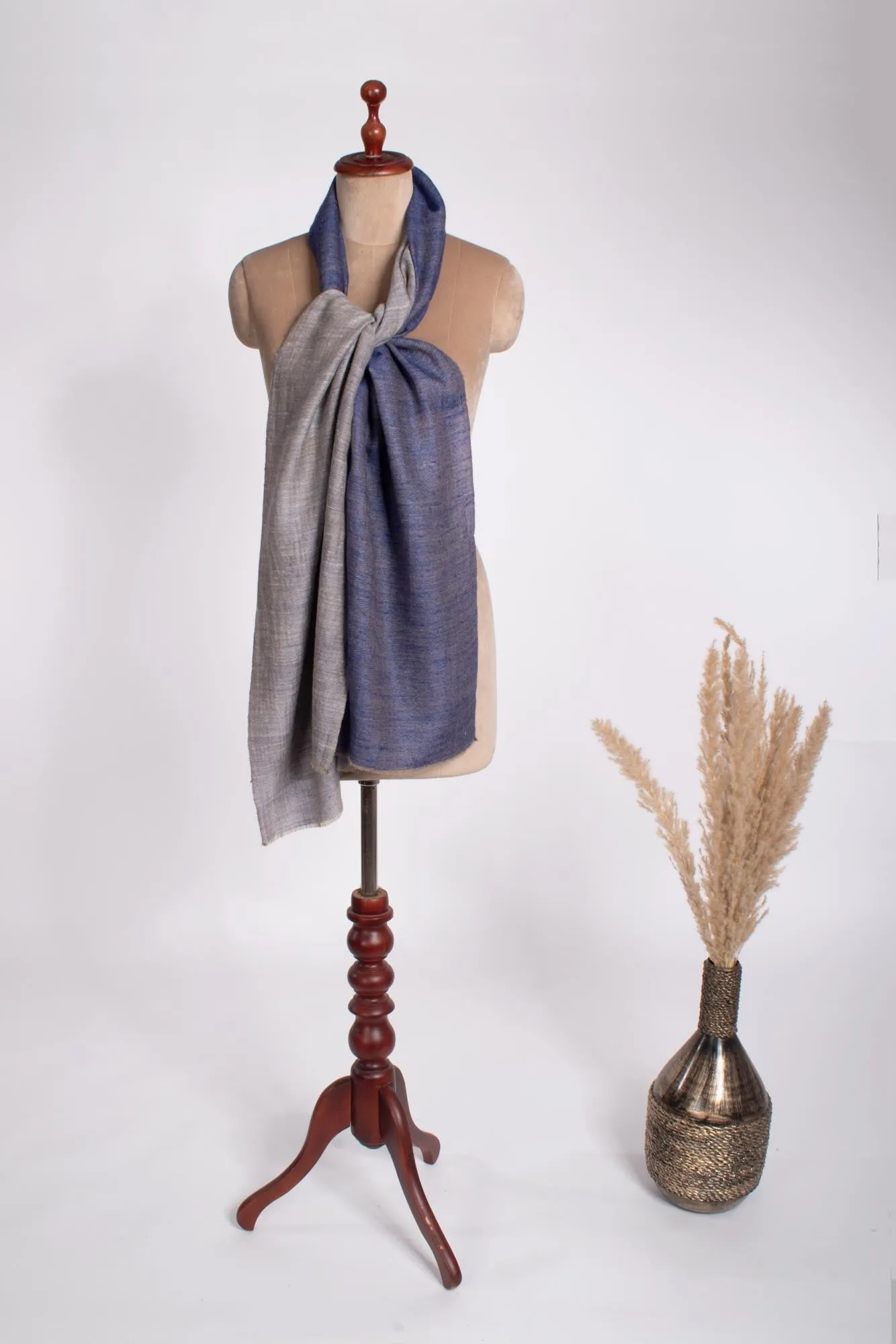 Dorukha Cashmere Scarf in Ivory Blue - WHITEHAVEN