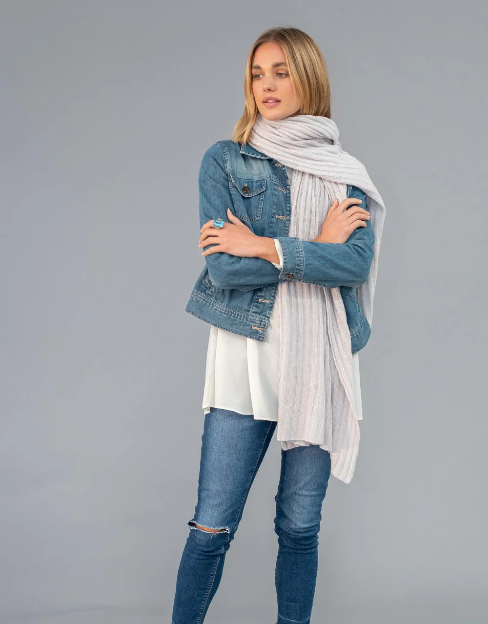 Luxury Rib Plaid Scarf in Dirty White