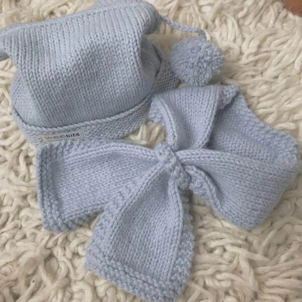 Pompom Hat and Scarf Set