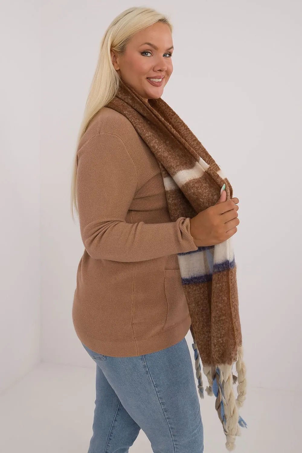 TEEK - Big Plaid Fringe Scarf