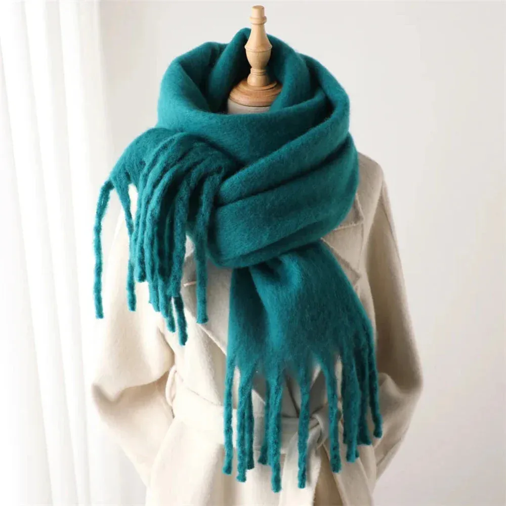 Thick And Warm Wrapping Scarf